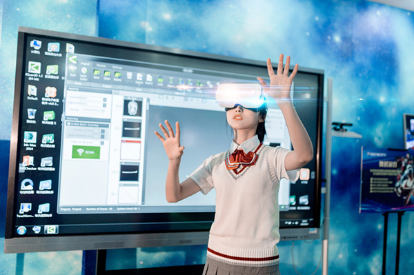 初<a href=http://njxh.cn target=_blank class=infotextkey>高中</a>女生成績不理想，可以學什么技術？