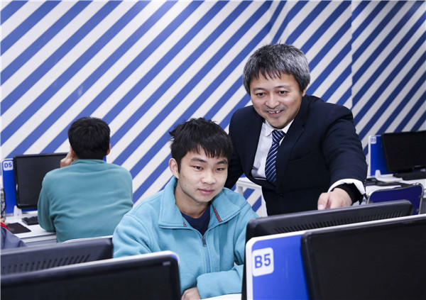 男生學(xué)什么IT<a href=http://njxh.cn target=_blank class=infotextkey>專業(yè)</a>好，自學(xué)or培訓(xùn)？