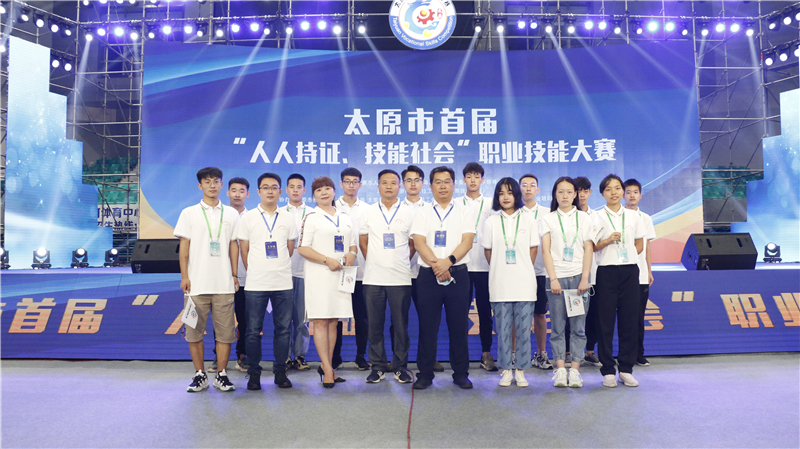新華<a href=http://njxh.cn target=_blank class=infotextkey>專業(yè)</a>說——中國網(wǎng)民破9億，UI設(shè)計(jì)蓬勃發(fā)展！