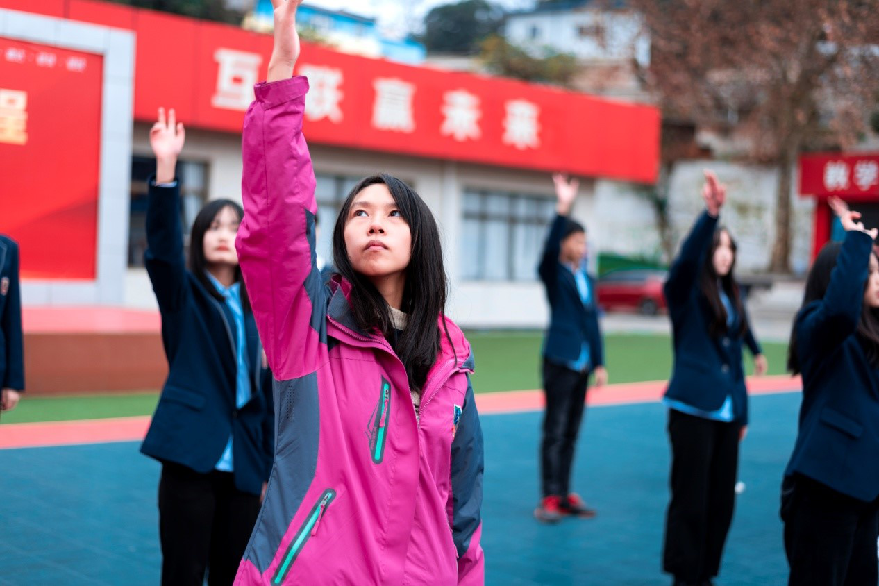 肩負(fù)職教強(qiáng)國(guó)重任，新華電腦學(xué)校升級(jí)“五項(xiàng)能力”培養(yǎng)互聯(lián)網(wǎng)高技能人才！