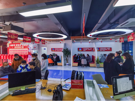 南京新華電腦專修學(xué)院330校園專場(chǎng)咨詢?nèi)栈顒?dòng)成功舉辦！