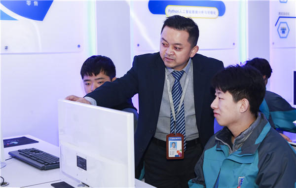 南京有什么學校適合初中畢業(yè)的？