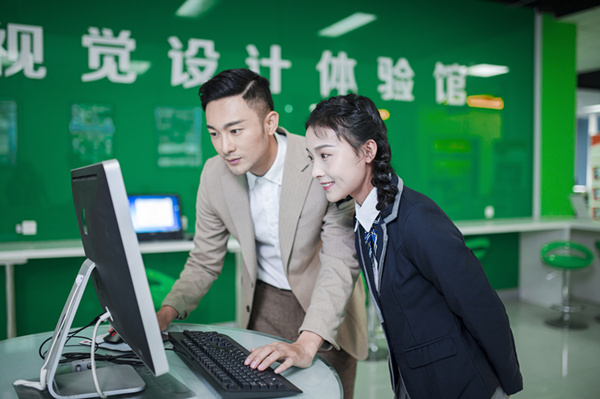 初中生學(xué)設(shè)計(jì)好不好？有前景么？