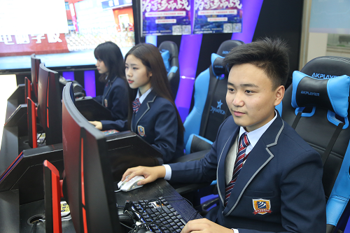 中考之后，如何選擇電競專業(yè)學校？