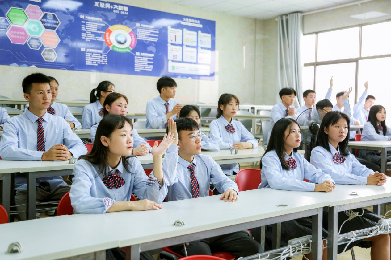 中辦國辦共同發(fā)文，職業(yè)教育如日方升！