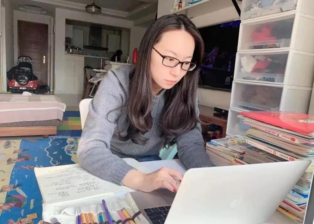 停課不停學(xué)，“云學(xué)習(xí)”開(kāi)啟，看新華老師都在哪里備課